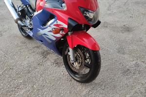 HONDA CBR 600