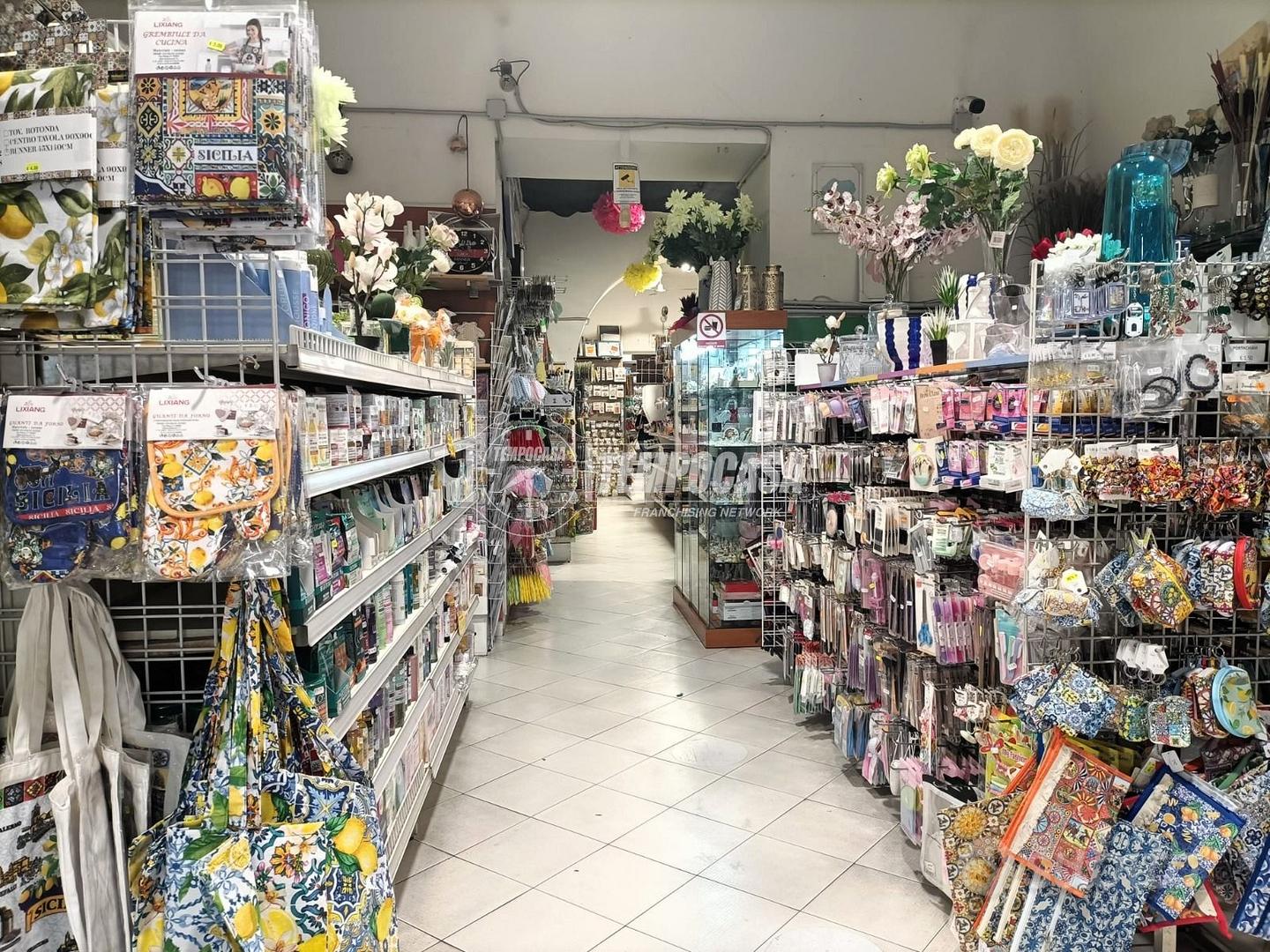 PRESTIGIOSA BOTTEGA IN VIA ETNEA - Vista 5