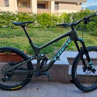 Trek Slash 9.7 Gen 5 2023