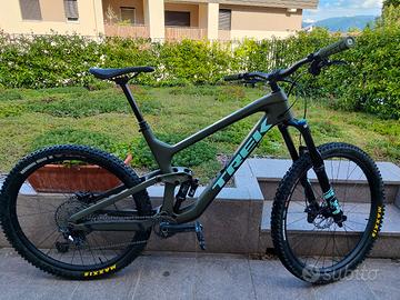 Trek Slash 9.7 Gen 5 2023