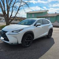 Lexus NX 300h Hybrid 4WD Luxury