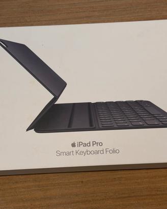 Apple Smart Keyboard Folio