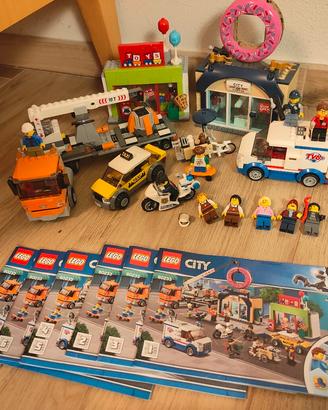 Lego city 60233 Donut shop opening