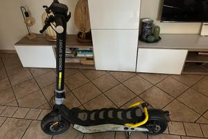 MONOPATTINO Ducati Scrambler Cross-E Sport