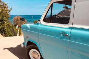 Van minivan Ford Transit Mk1 del 1976