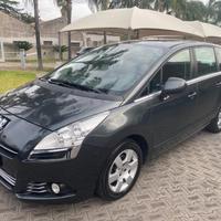 PEUGEOT 5008 1.6 HDi 115CV Business 7 posti