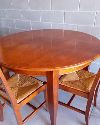arredamento tavolo e 4 sedie