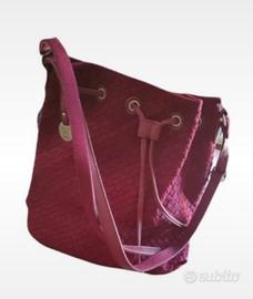 Borsa a secchiello in camoscio Carpisa