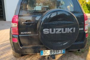 SUZIKY GRAN VITARA