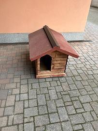 Cuccia cane in legno da esterno