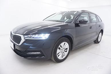 Skoda Octavia Wagon Executive DSG BR757812 2.0 Die