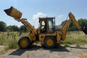 Terna fai komatsu 595