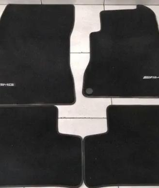 TAPPETINI ORIGINALI MERCEDES CLASSE B IN GOMMA