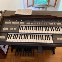 Organo Farfisa F450