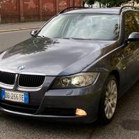 BMW 320i MSport automatico gpl