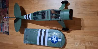 Aeromodello piper nuovo