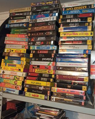 Lotto stock film VHS videocassette 68 blade hulk