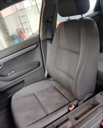Sedile anteriore dx AUDI A4 del 2002