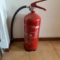 ESTINTORE E RILEVATORE GAS PER CASA VACANZA