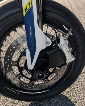 Condotto freni KTM 690 08-18 e Husqvarna 701 16-20