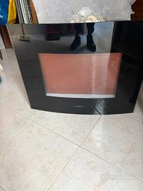 stufa effetto camino da appendere a muro