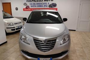LANCIA YPSILON ANNO 2015 BZ 1.2 ADATTA NEOPATENTAT