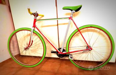 Bicicletta Olimpia scatto fisso 