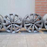 Cerchi in lega originali Volkswagen