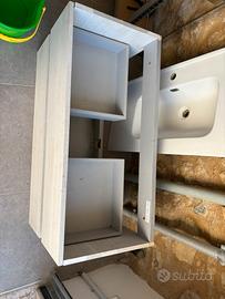 Lavabo e mobile sospeso