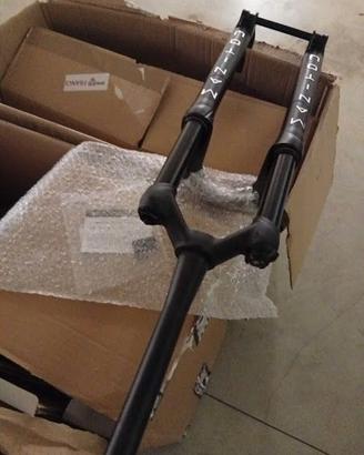 manitou machete 27,5 x 120mm boost 44mm offset Pro