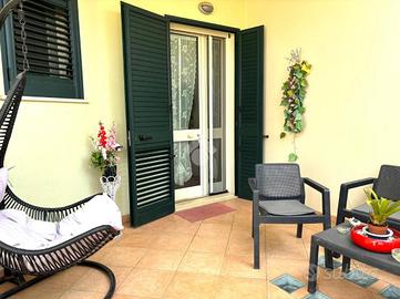 CASA SEMINDIPENDENTE A ALEZIO