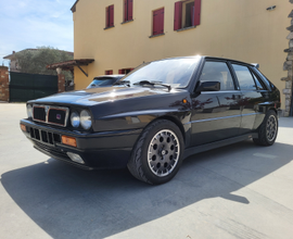 Lancia delta integrale 16v