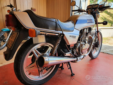Moto honda cbn 400