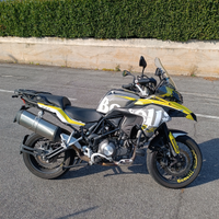 Benelli Trk 502 X