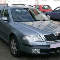 Parabrezza Skoda Octavia da 04 a 13