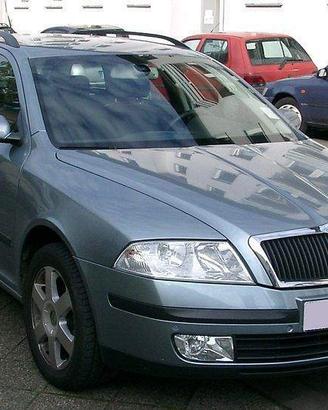 Parabrezza Skoda Octavia da 04 a 13