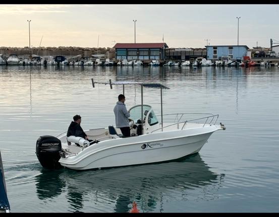 Kamarina 555 + mercury 40 pro