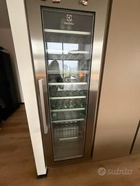 Cantinetta da incasso Elettrolux