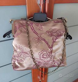 Borsa Vintage con Ricami