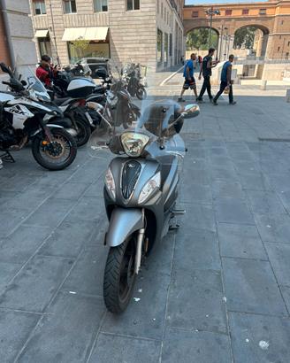 Kymco People One 125