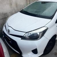 Ricambi toyota yaris hybrid