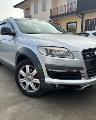 Audi Q7 3.0 V6 TDI 240 CV quattro tiptronic Advanc