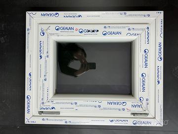 Finestra bianca 1 anta