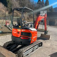 Miniescavatore Kubota U-27.4