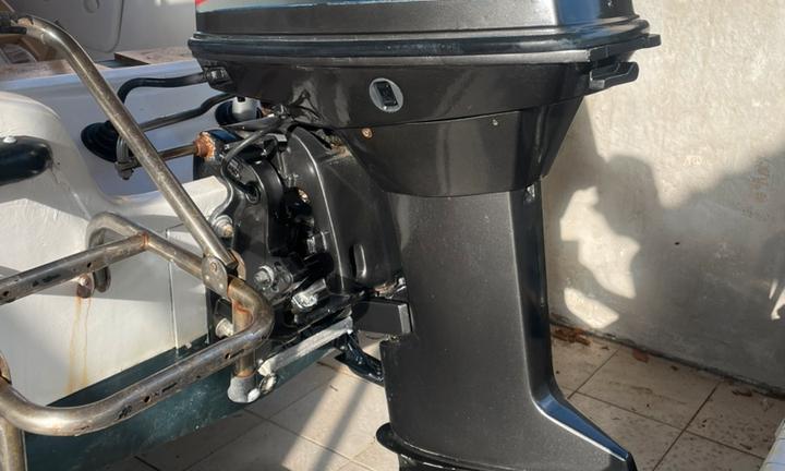 Fuoribordo Yamaha top 700 trim elettrico