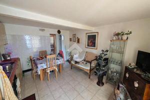 3 LOCALI A CORIANO
