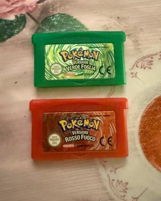 Game boy pokemon  verde foglia e rosso fuoco