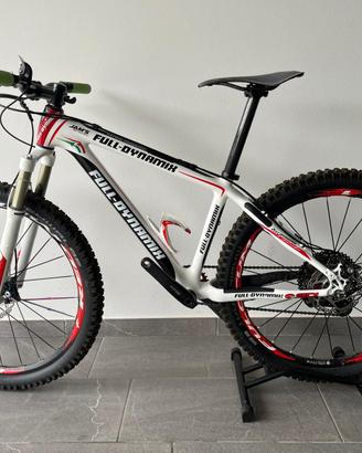 MTB full Carbon