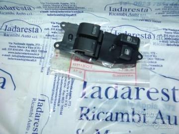 Pulsantiera anteriore sx toyota yaris 848201010