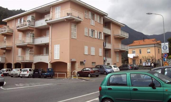 Borghetto Santo Spirito a 3,2 km dal mare